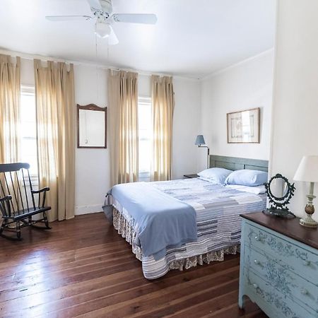 Armory Quarters A Villa Harpers Ferry Ngoại thất bức ảnh